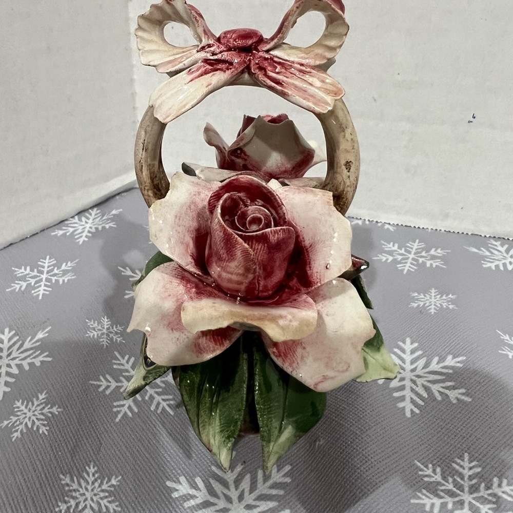 Vintage Nuova Capodimonte Flower Basket.